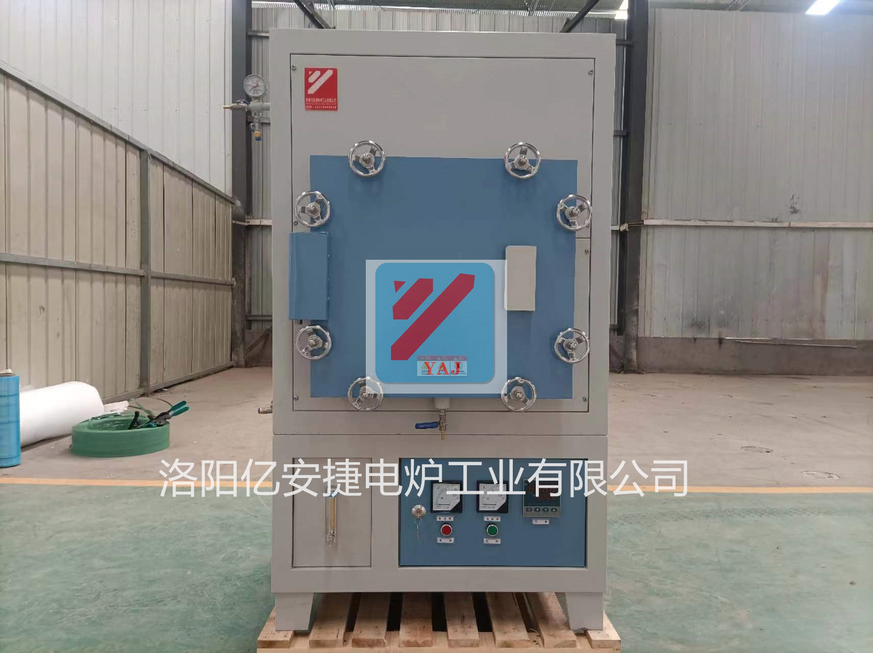 河北榮平半導(dǎo)體科技公司真空氣氛爐